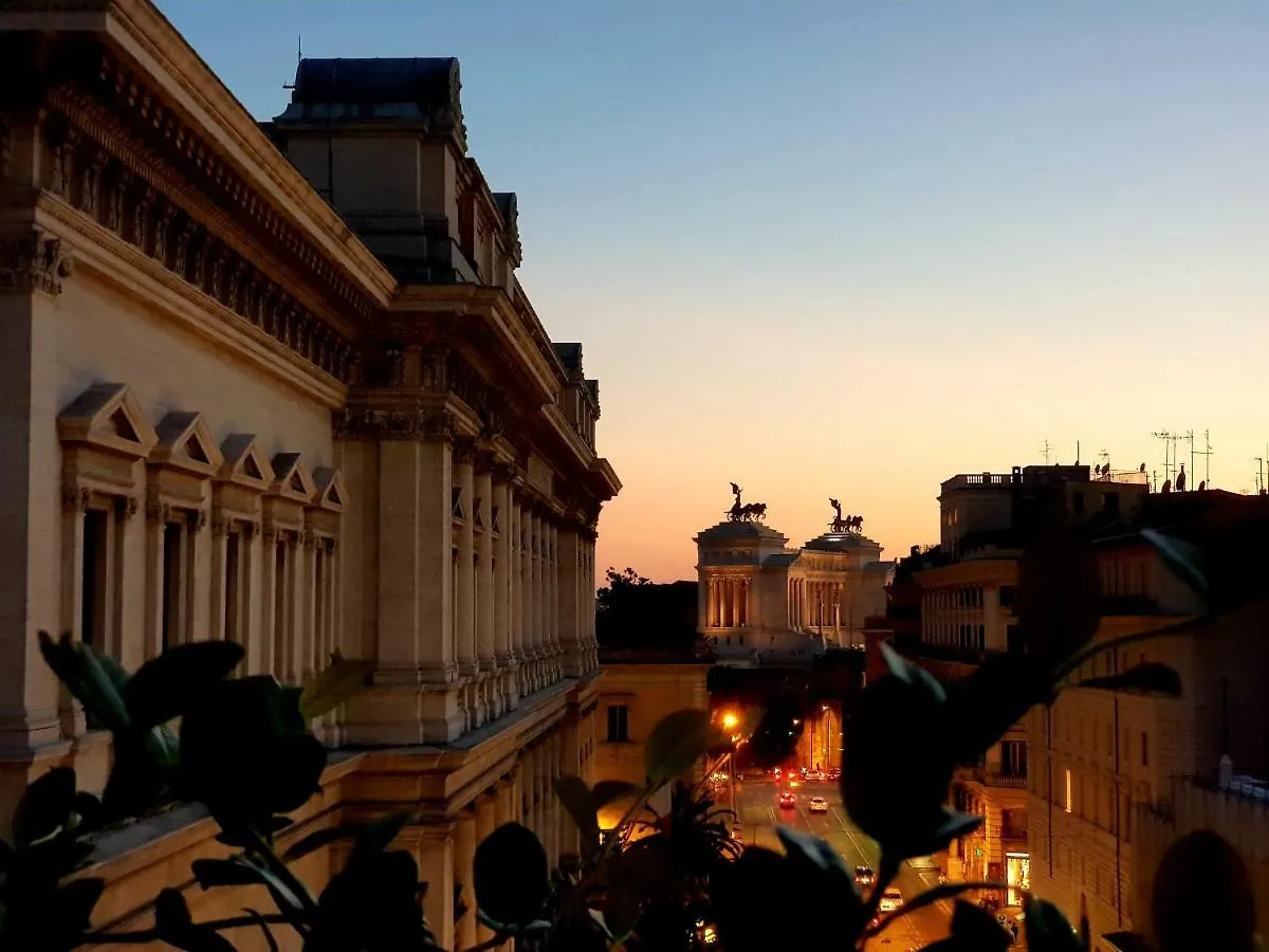 Casa Terrazza Colosseo Rome Italie